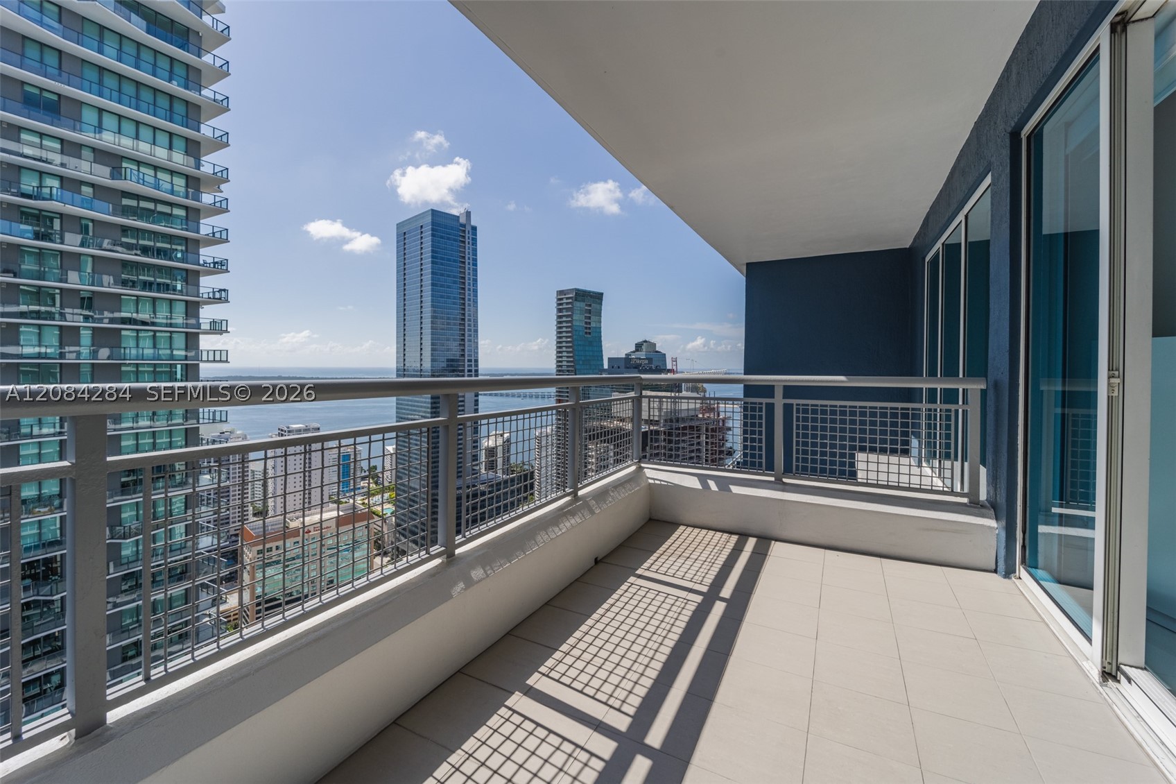 60 SW 13th St #4006, Miami FL 33130