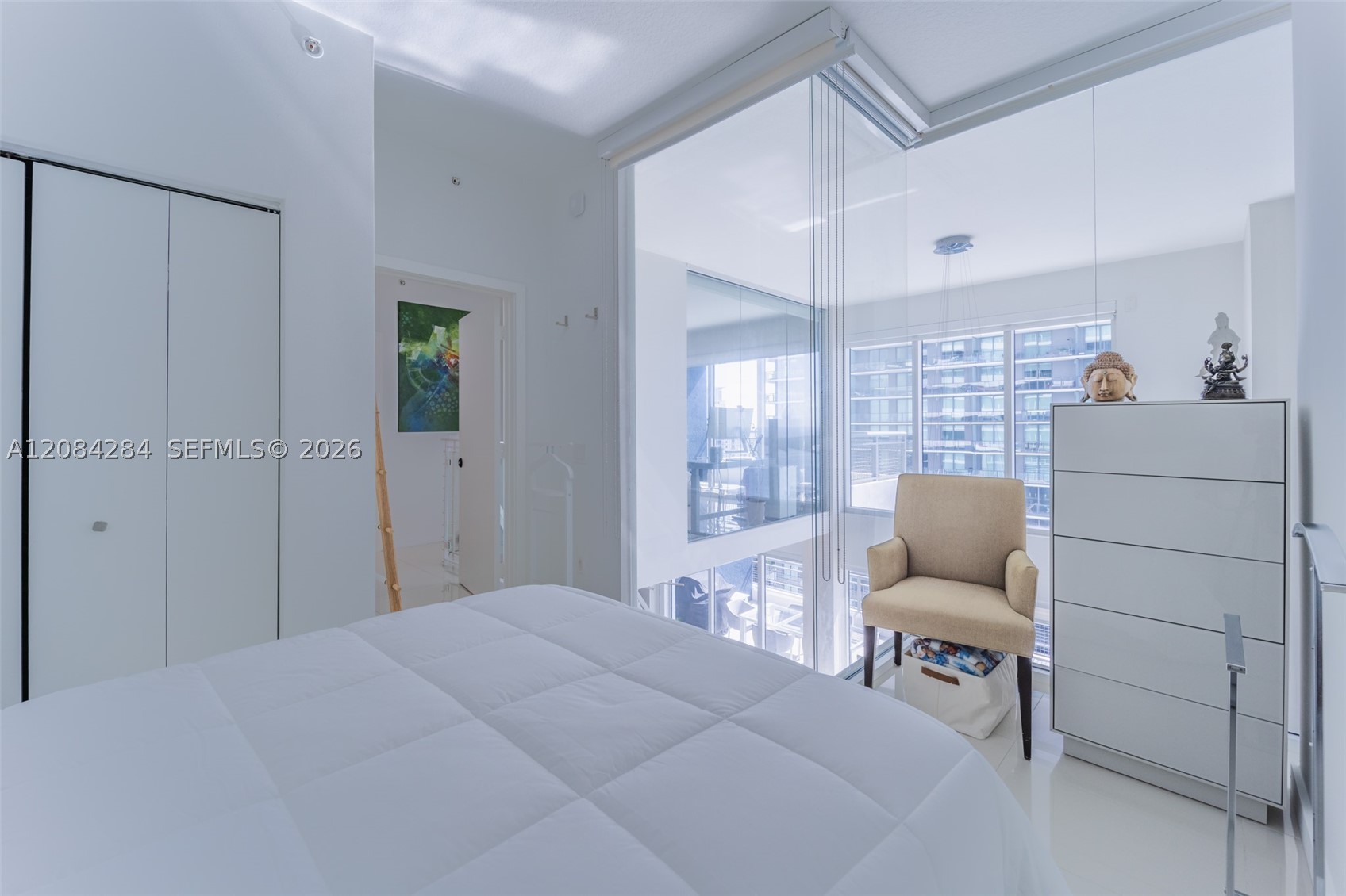 60 SW 13th St #4006, Miami FL 33130