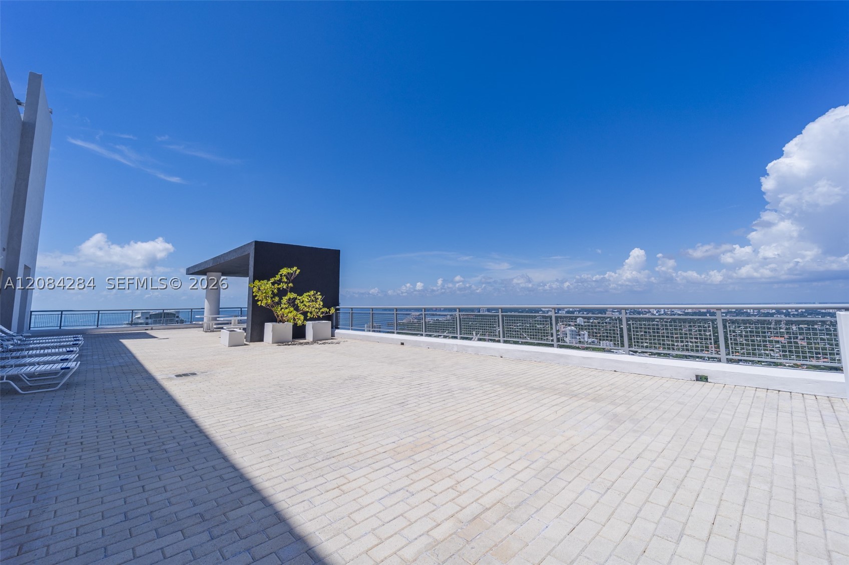 60 SW 13th St #4006, Miami FL 33130