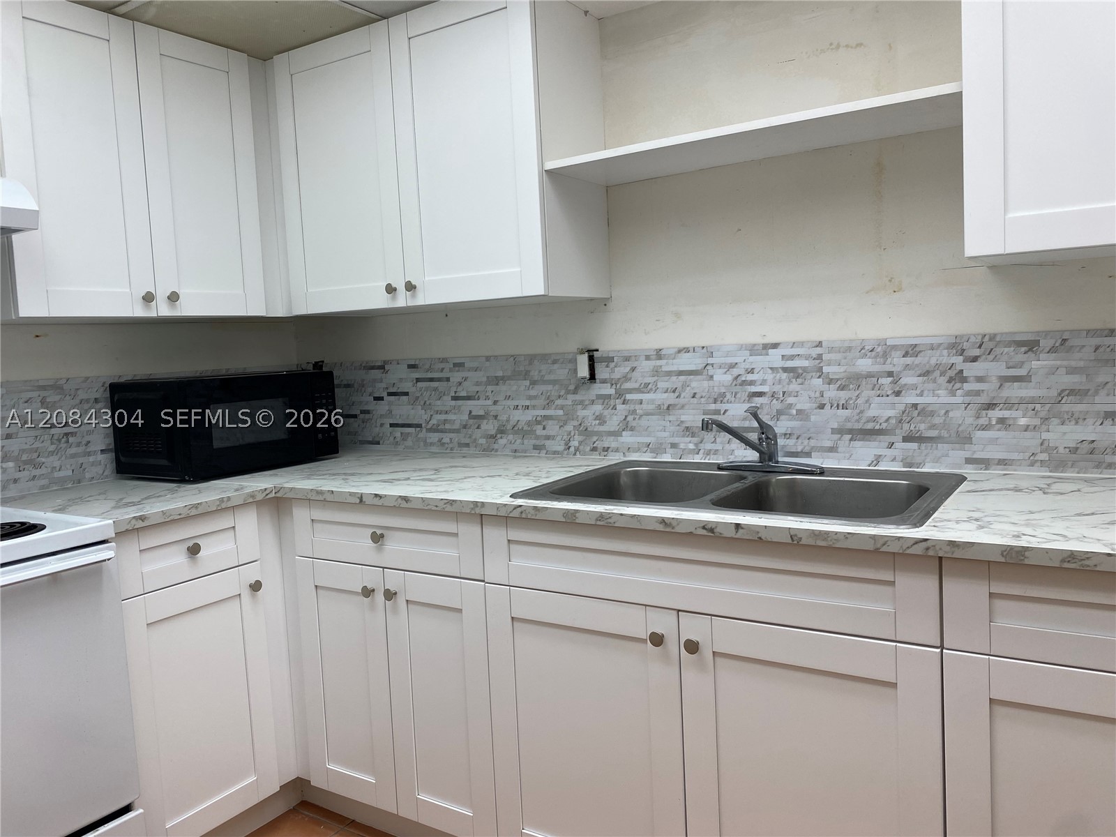 10000 NW 80 Ct #2537, Hialeah Gardens FL 33016