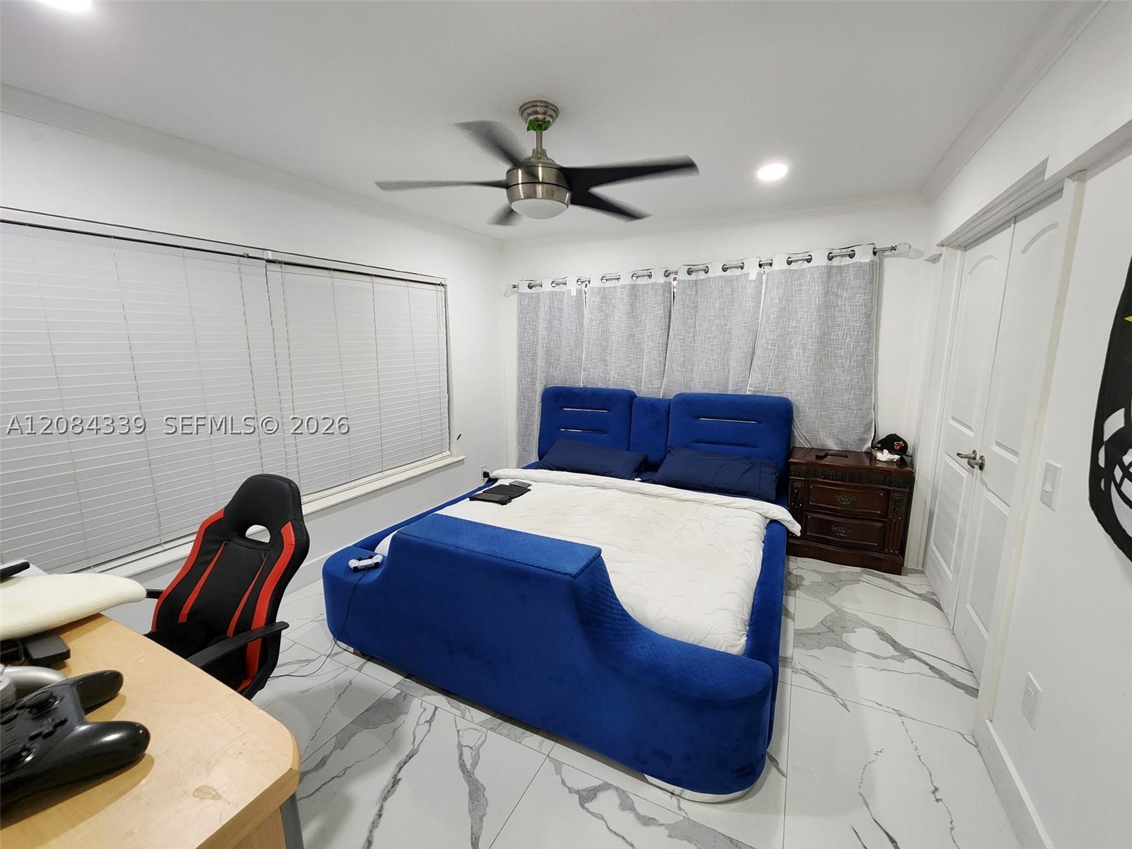 8240 SW 38th St, Miami FL 33155