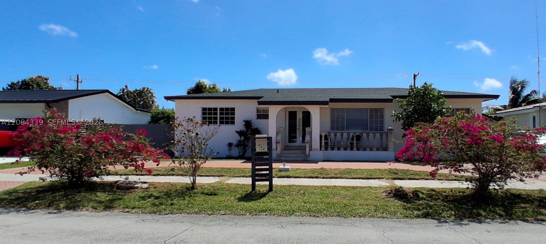 8240 SW 38th St, Miami FL 33155