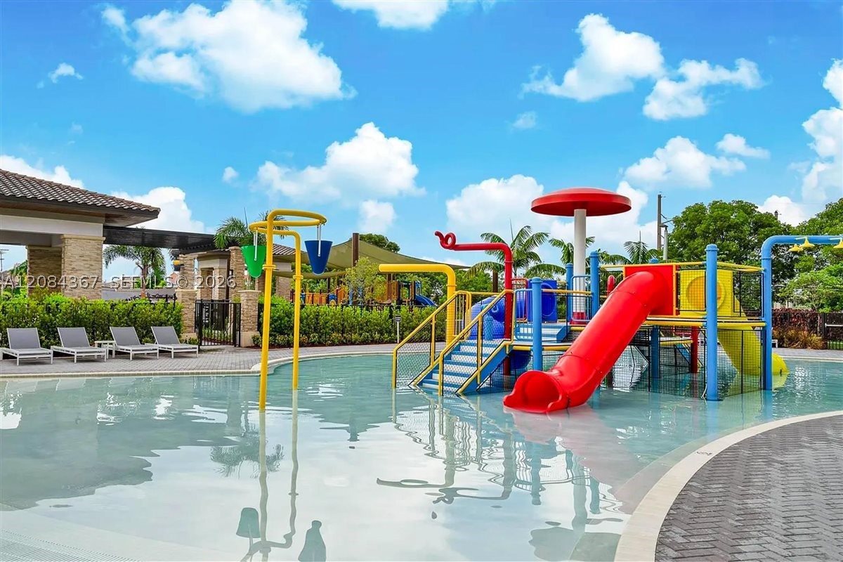 10455 NW 82nd St #10, Doral FL 33178