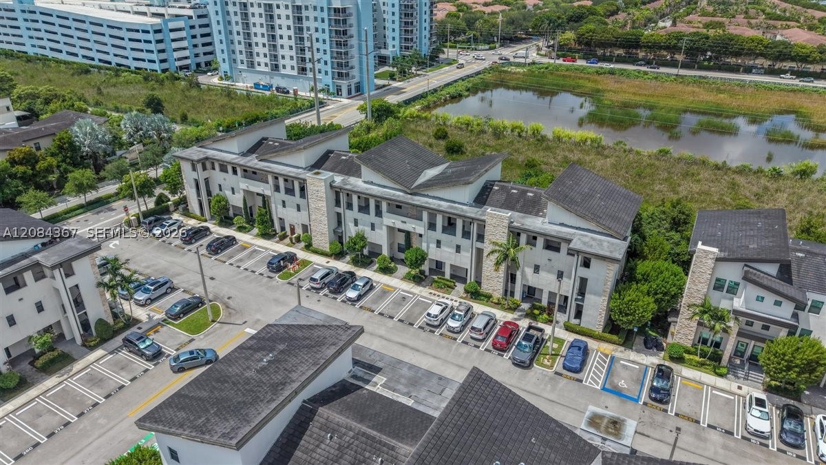 10455 NW 82nd St #10, Doral FL 33178