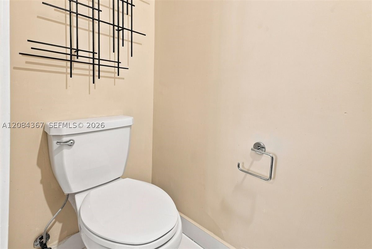 10455 NW 82nd St #10, Doral FL 33178