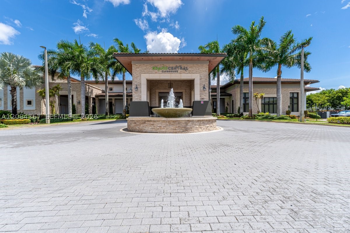 10455 NW 82nd St #10, Doral FL 33178