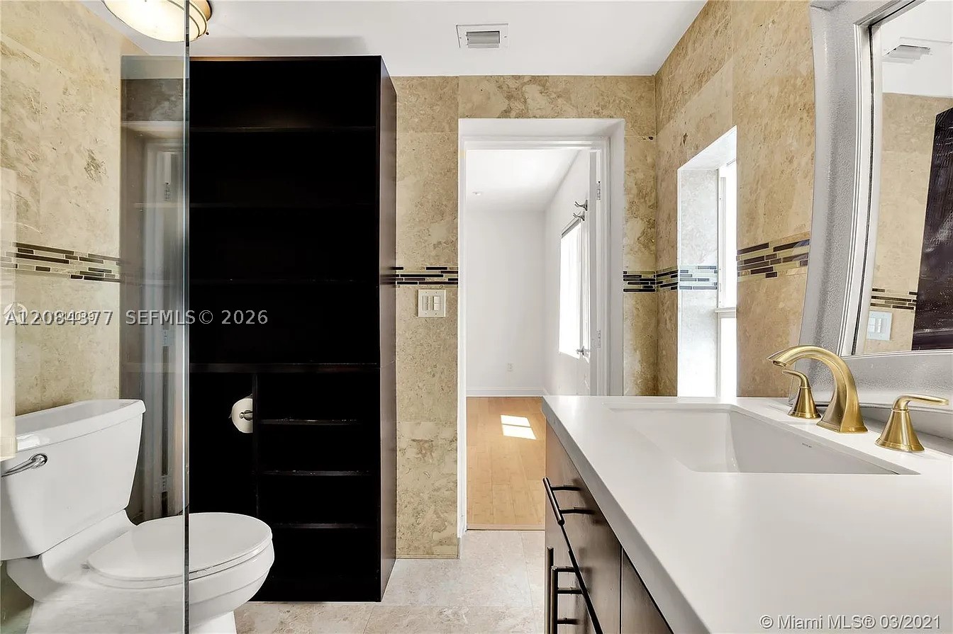 375 SW 20th Rd #1, Miami FL 33129