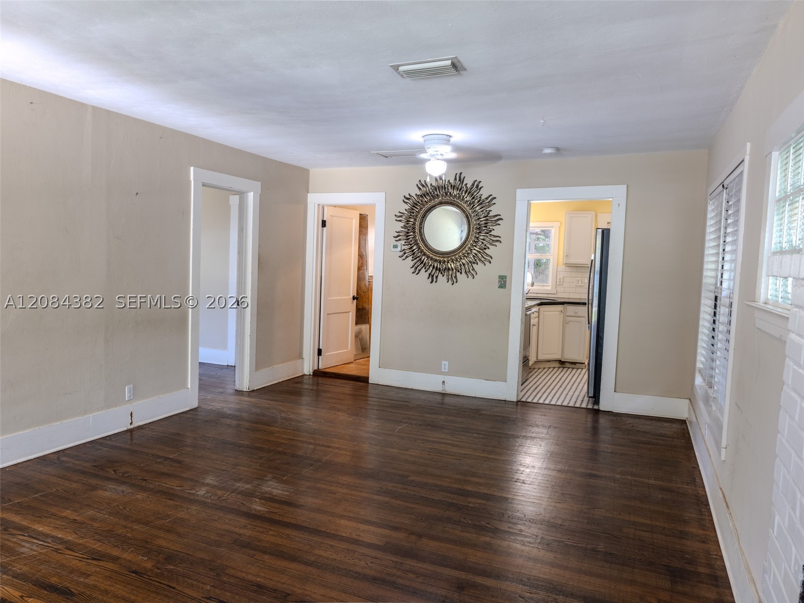 520 NE 129th St, North Miami FL 33161