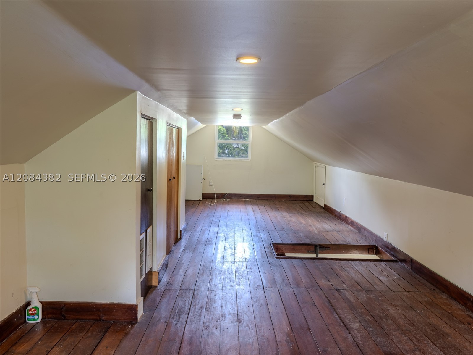 520 NE 129th St, North Miami FL 33161