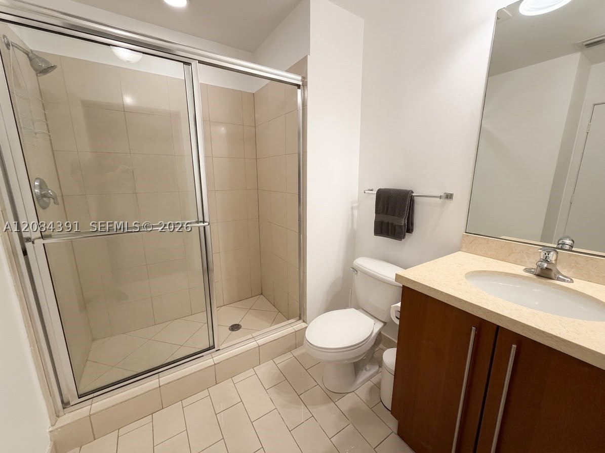 79 SW 12th St #2410-S, Miami FL 33130