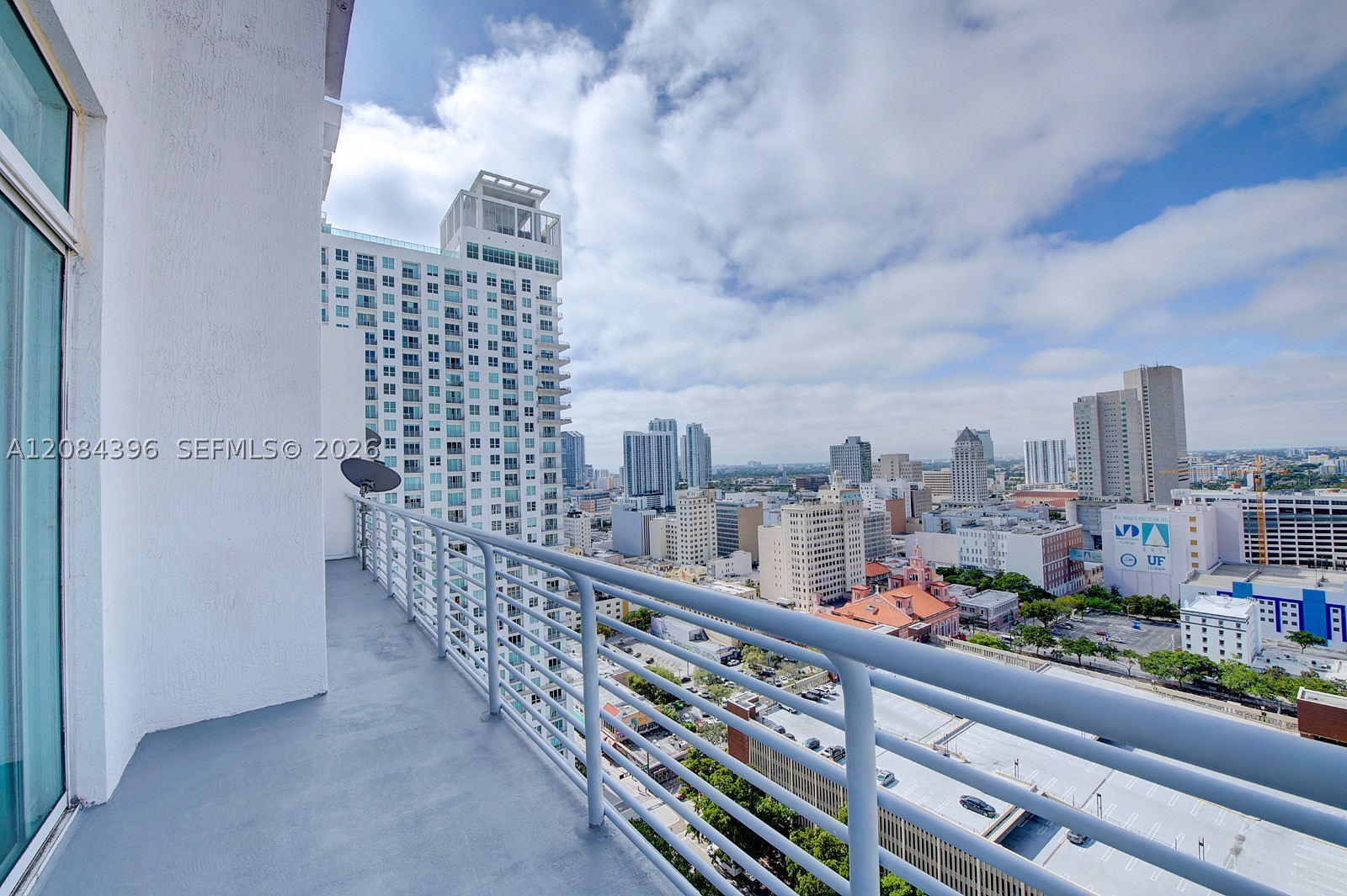 234 NE 3rd St #UPH01, Miami FL 33132