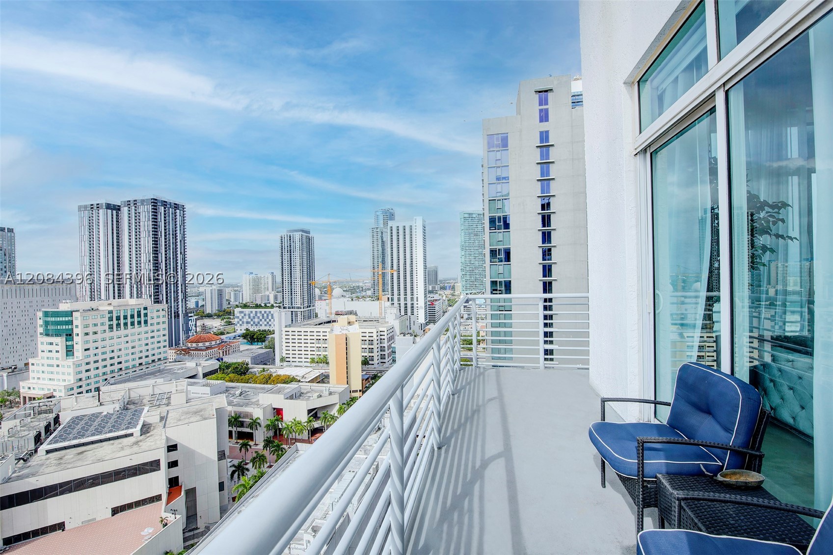 234 NE 3rd St #UPH01, Miami FL 33132