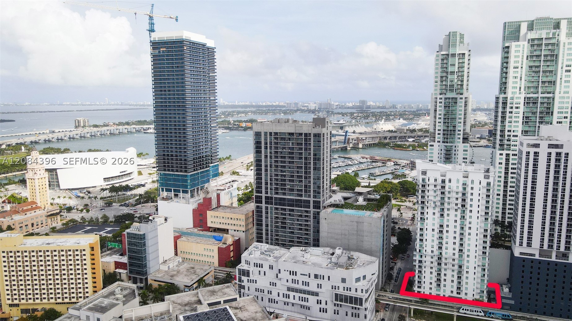 234 NE 3rd St #UPH01, Miami FL 33132