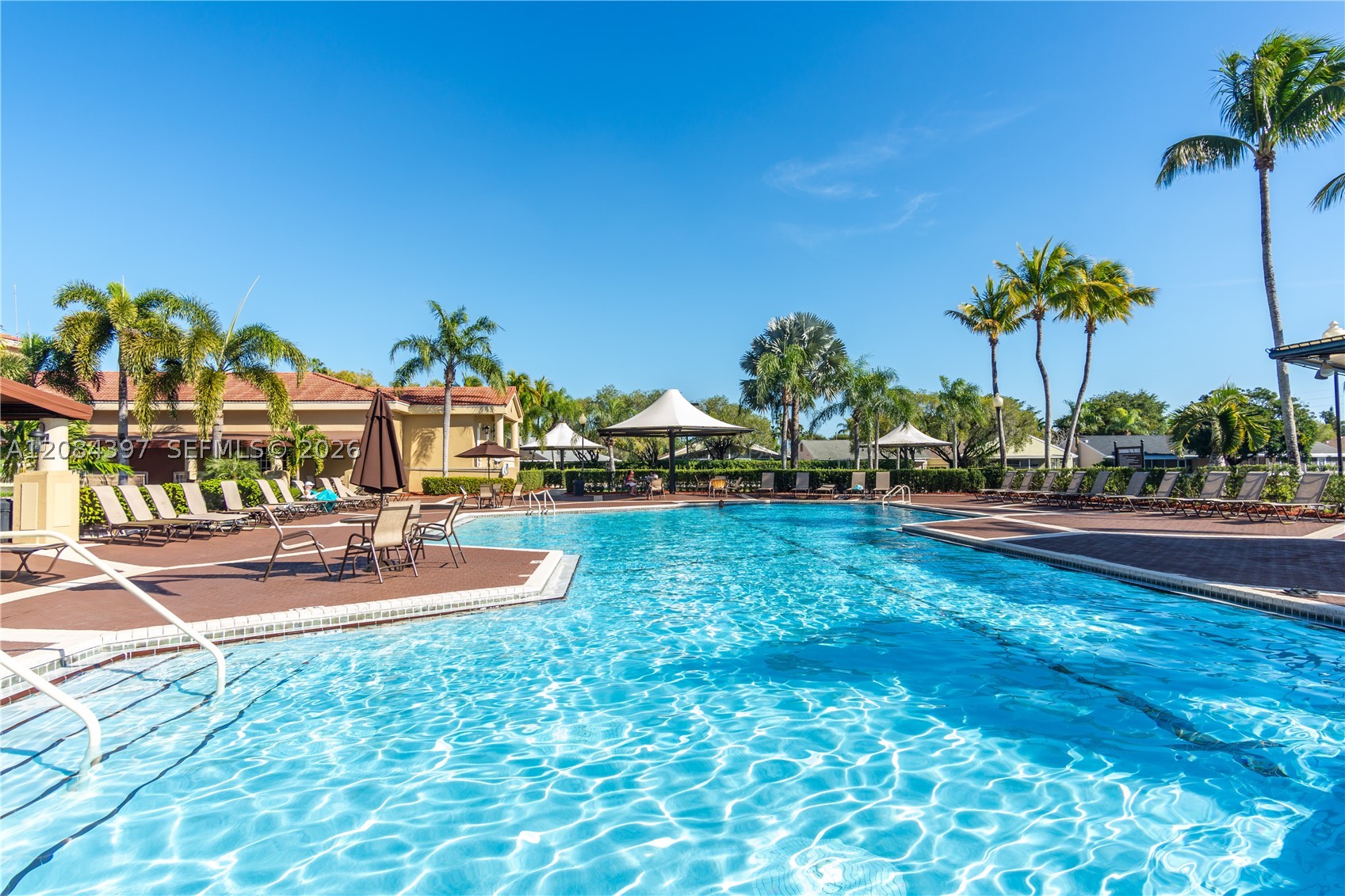 2220 SE 27th Dr #205-B, Homestead FL 33035