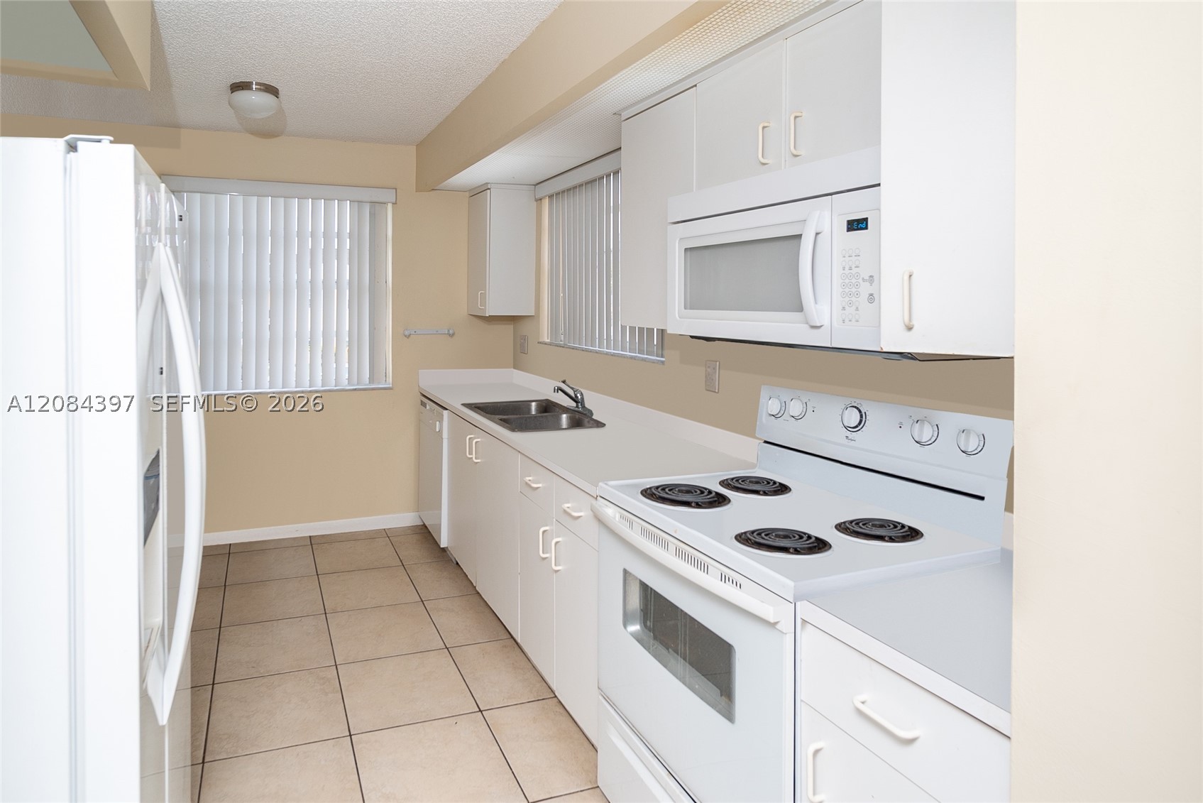 2220 SE 27th Dr #205-B, Homestead FL 33035