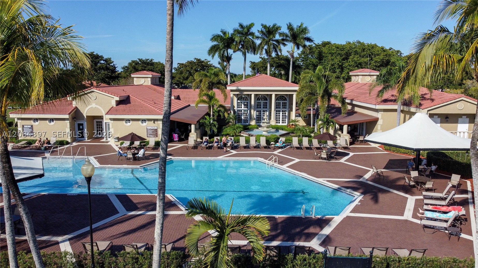 2220 SE 27th Dr #205-B, Homestead FL 33035