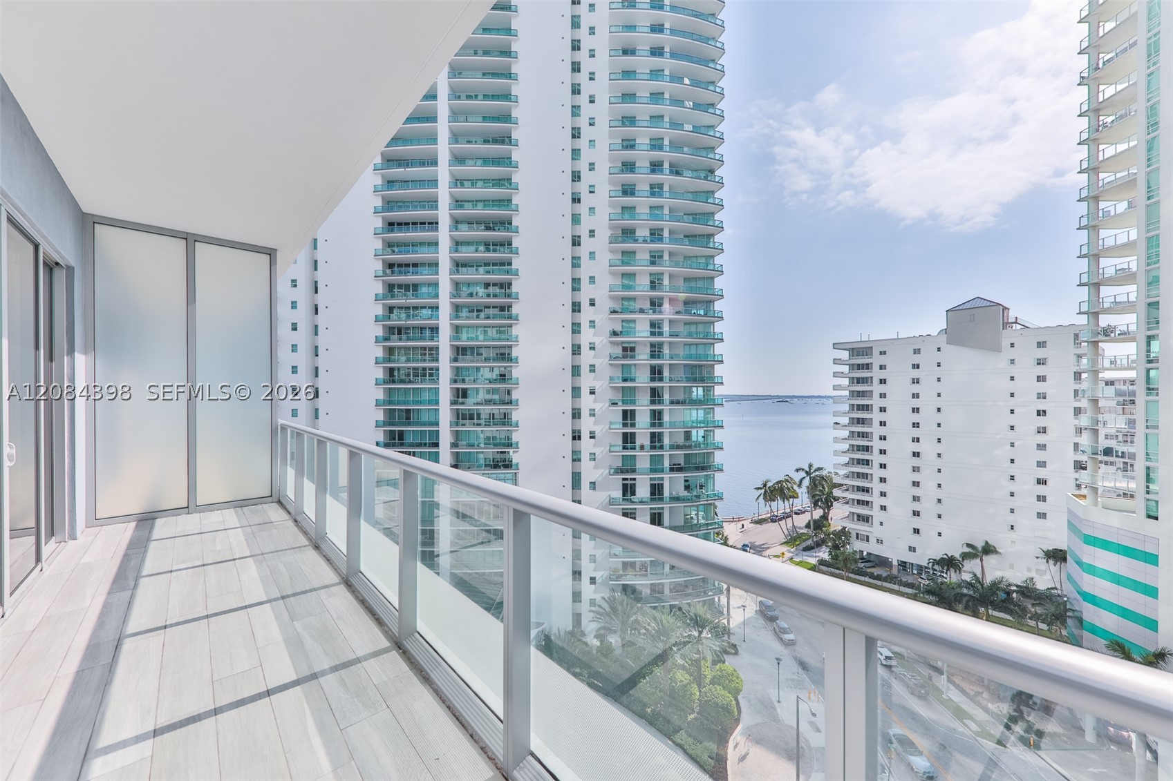 1300 Brickell Bay Dr #1206, Miami FL 33131