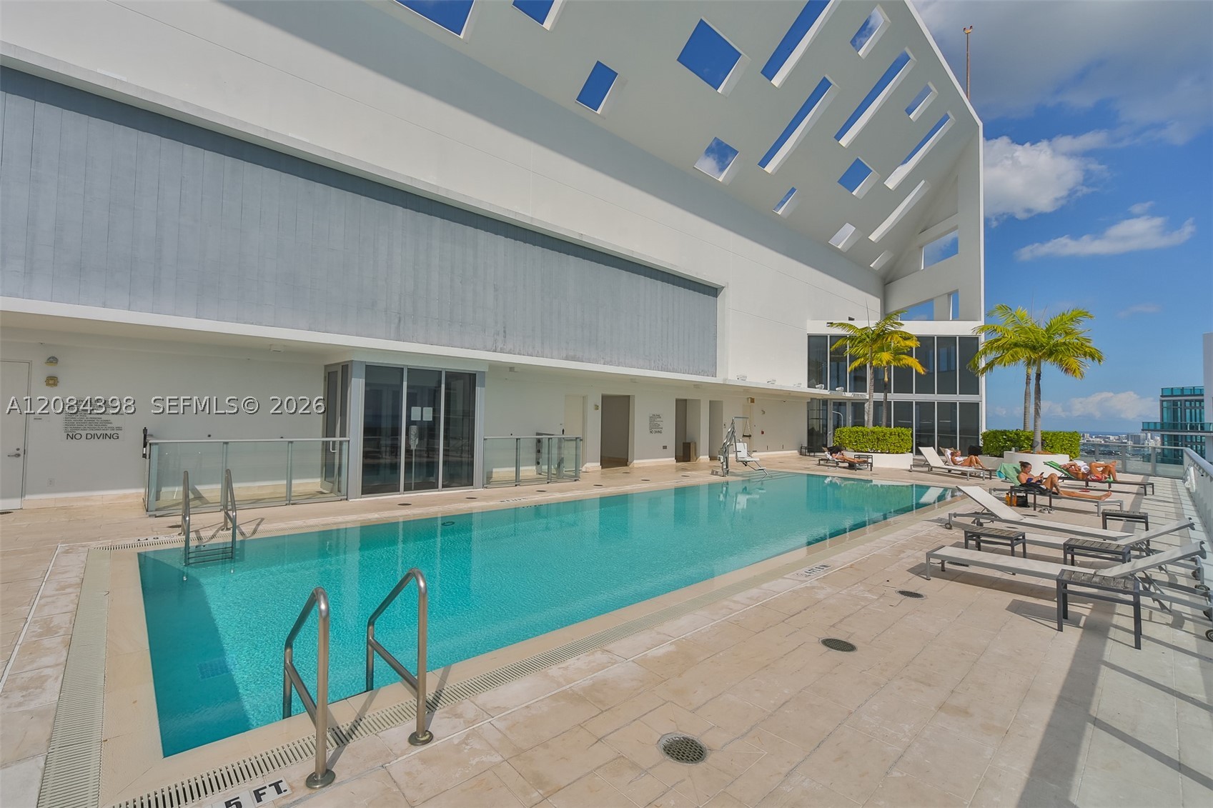 1300 Brickell Bay Dr #1206, Miami FL 33131