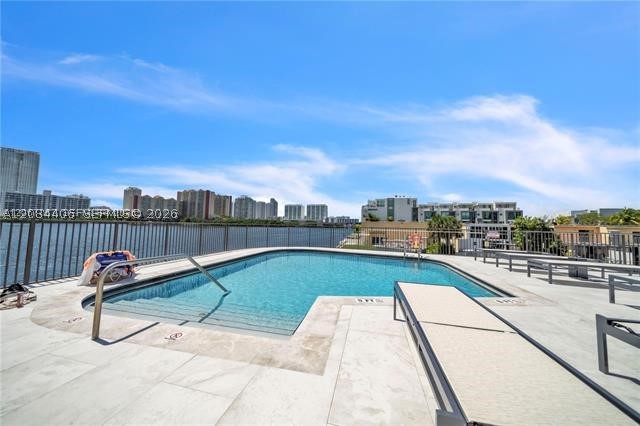 4000 NE 168th St #PH1A, North Miami Beach FL 33160