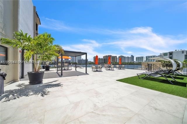 4000 NE 168th St #PH1A, North Miami Beach FL 33160