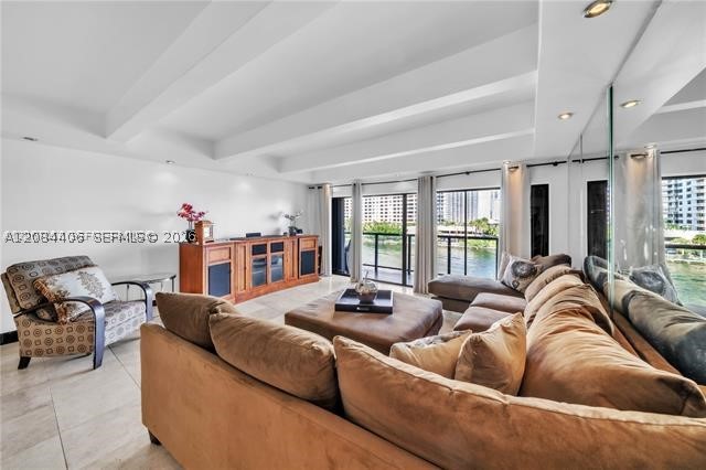 4000 NE 168th St #PH1A, North Miami Beach FL 33160