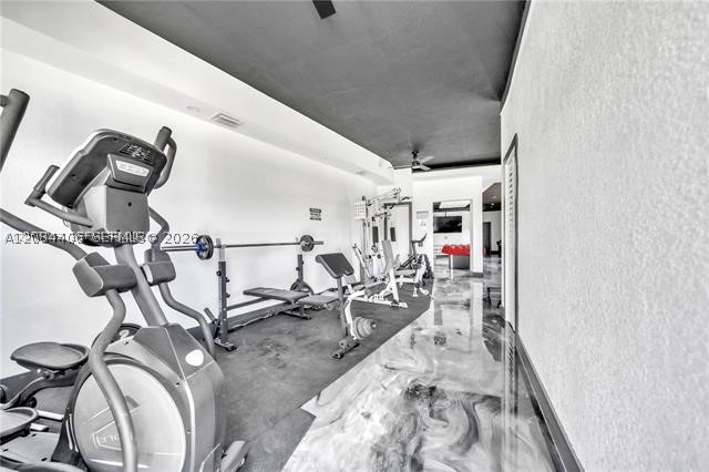 4000 NE 168th St #PH1A, North Miami Beach FL 33160