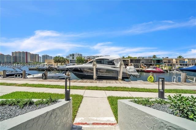 4000 NE 168th St #PH1A, North Miami Beach FL 33160