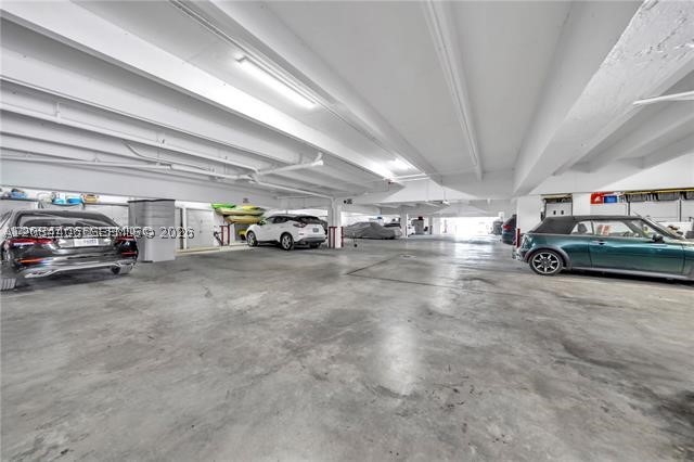 4000 NE 168th St #PH1A, North Miami Beach FL 33160