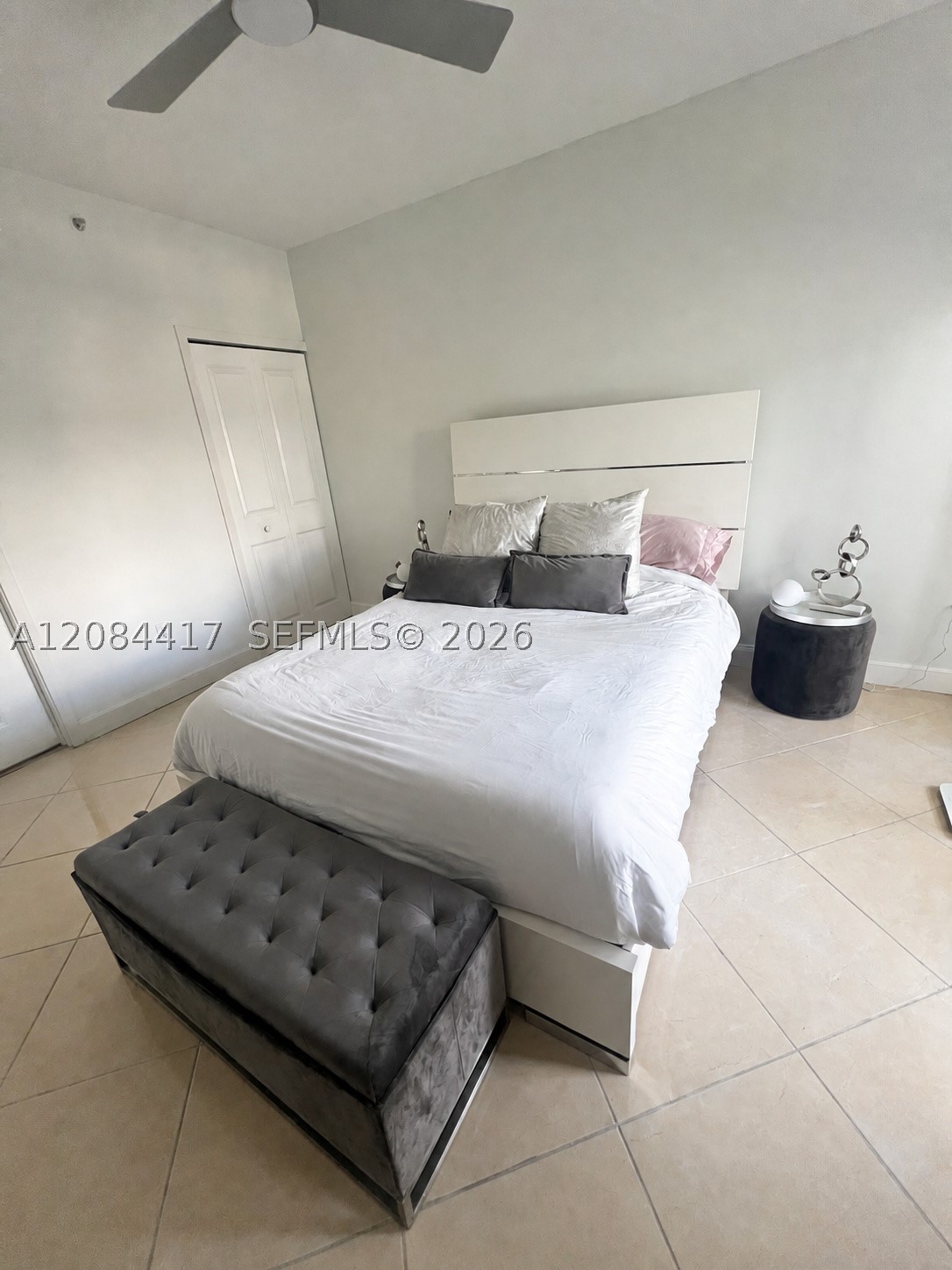 170 SE 14th St #2007, Miami FL 33131