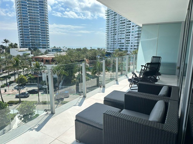 1 Collins Ave #602, Miami Beach FL 33139
