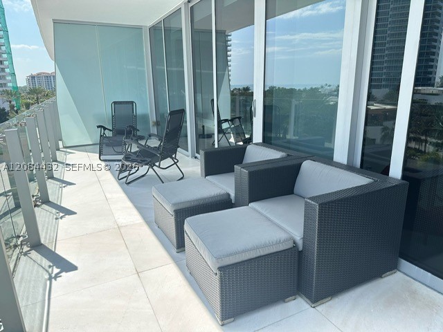 1 Collins Ave #602, Miami Beach FL 33139