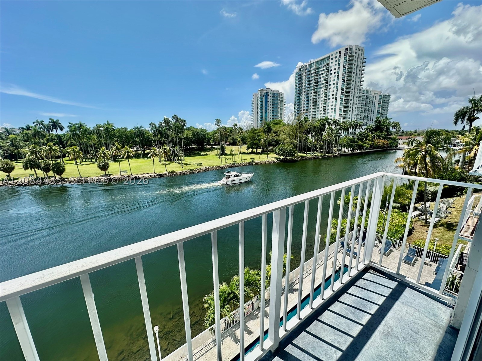 1740 NW N River Dr #516, Miami FL 33125