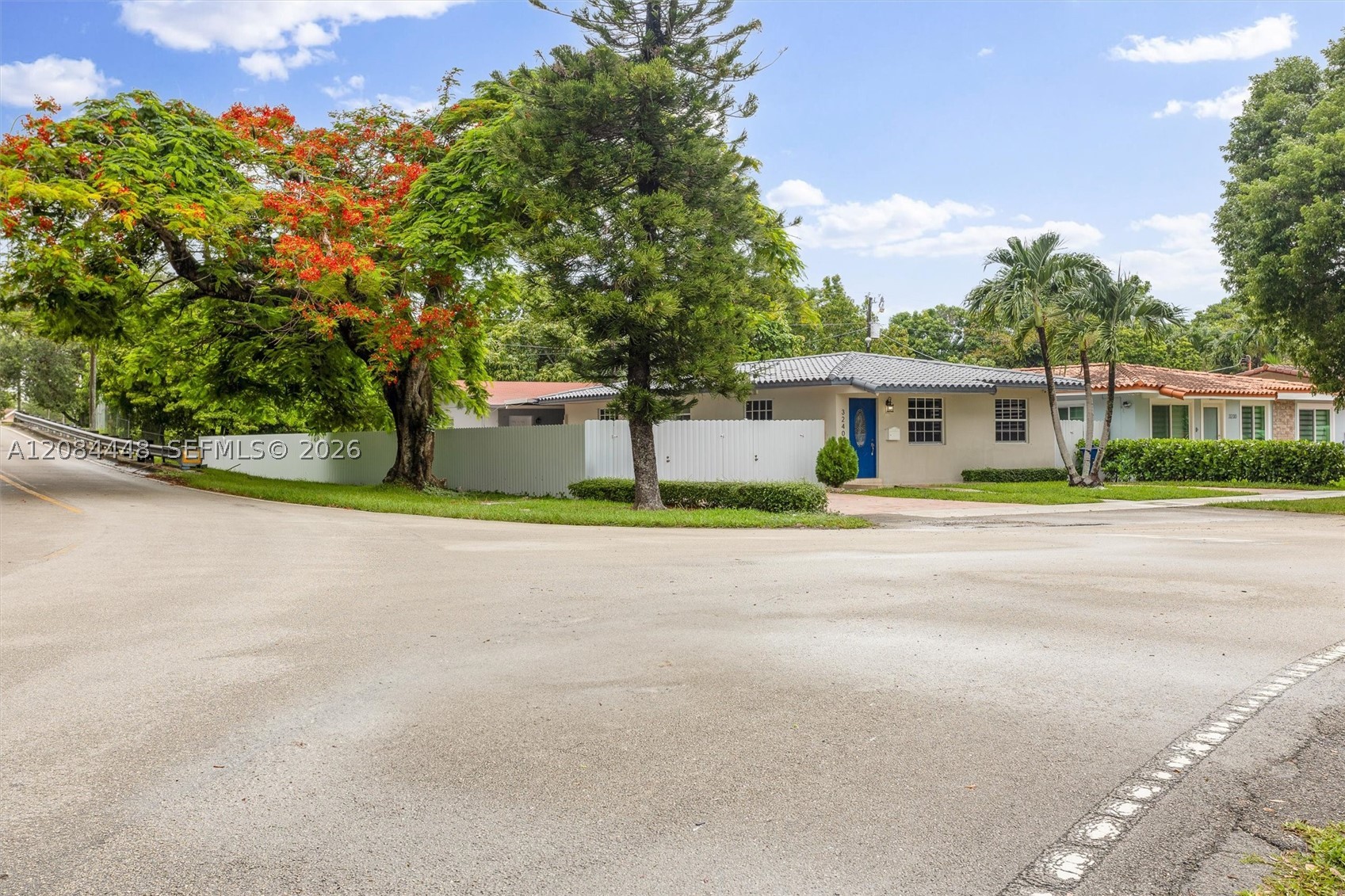 3240 SW 69th Ave, Miami FL 33155