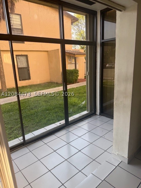 10851 SW 2nd St #K110, Sweetwater FL 33174