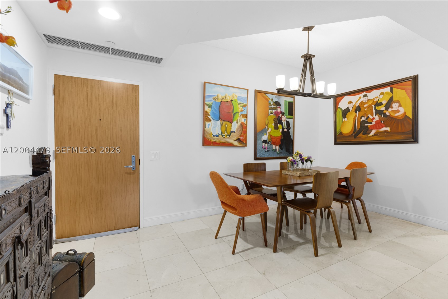 21055 Yacht Club Dr #207, Aventura FL 33180
