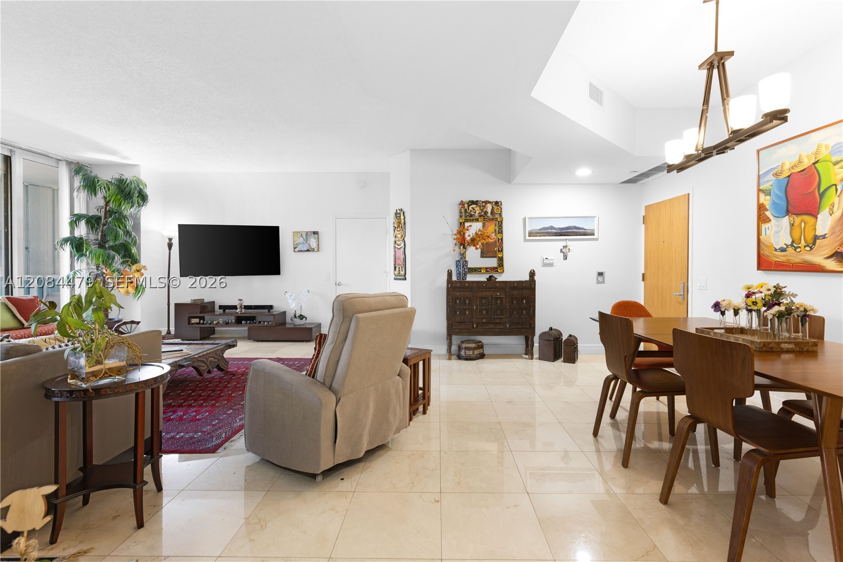 21055 Yacht Club Dr #207, Aventura FL 33180