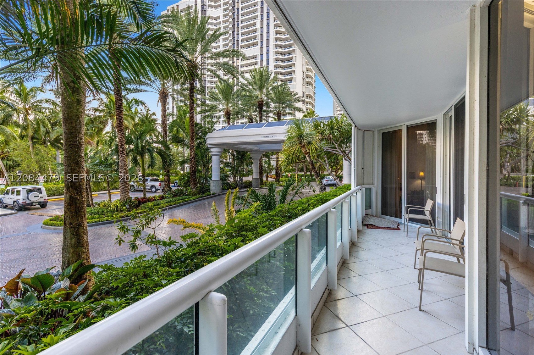 21055 Yacht Club Dr #207, Aventura FL 33180