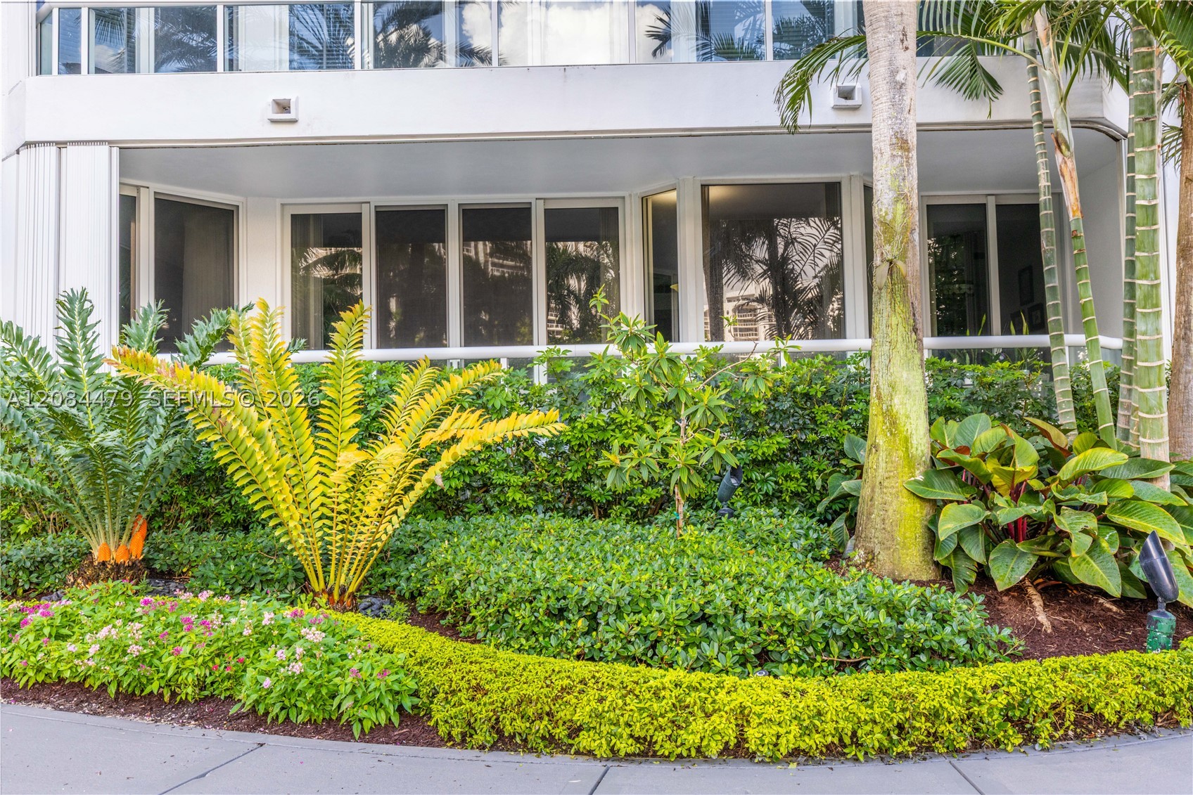 21055 Yacht Club Dr #207, Aventura FL 33180