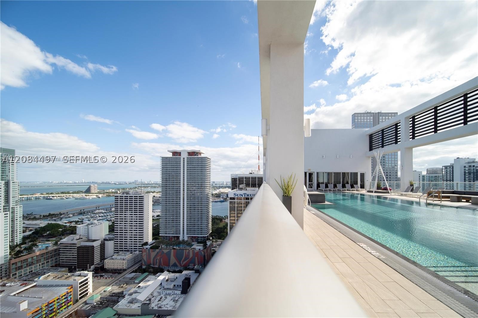 151 SE 1st St #PH08, Miami FL 33131