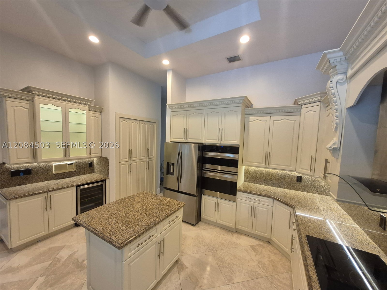7625 SW 75th Ave, Miami FL 33143