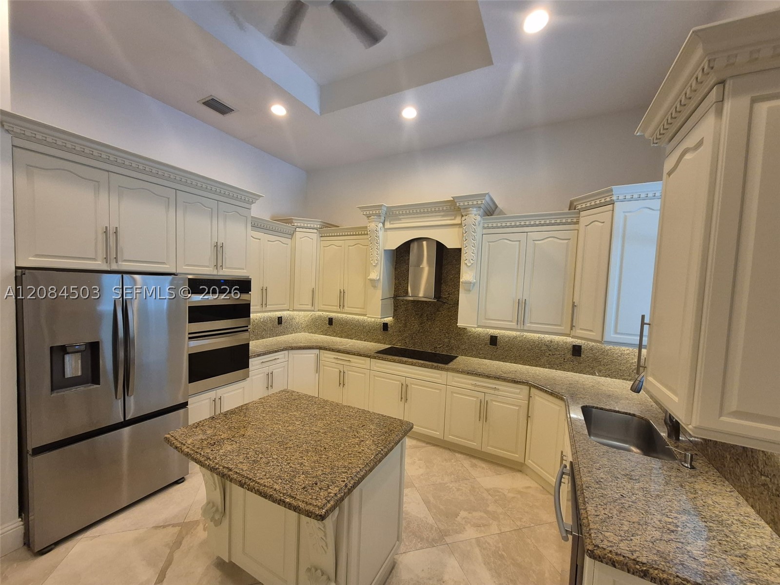 7625 SW 75th Ave, Miami FL 33143