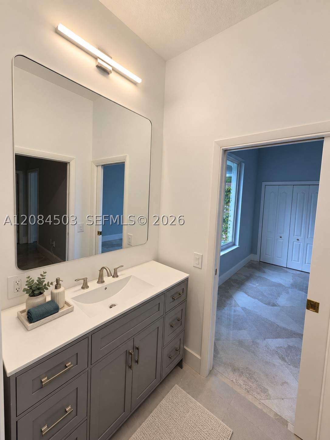7625 SW 75th Ave, Miami FL 33143