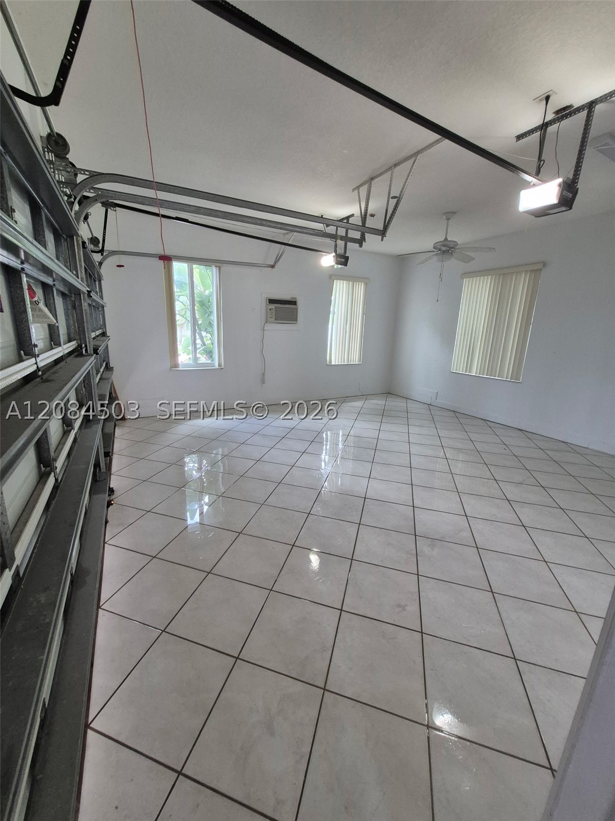 7625 SW 75th Ave, Miami FL 33143