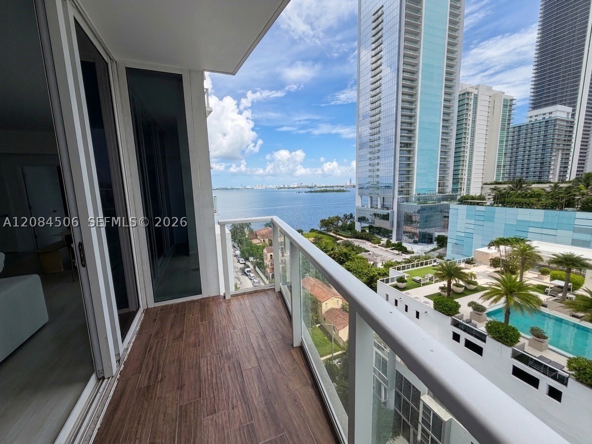 601 NE 27th St #1002, Miami FL 33137