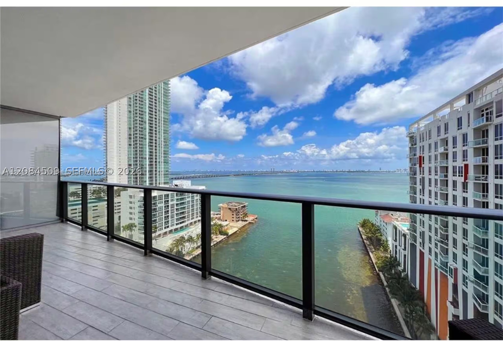 460 NE 28th St #1608, Miami FL 33137