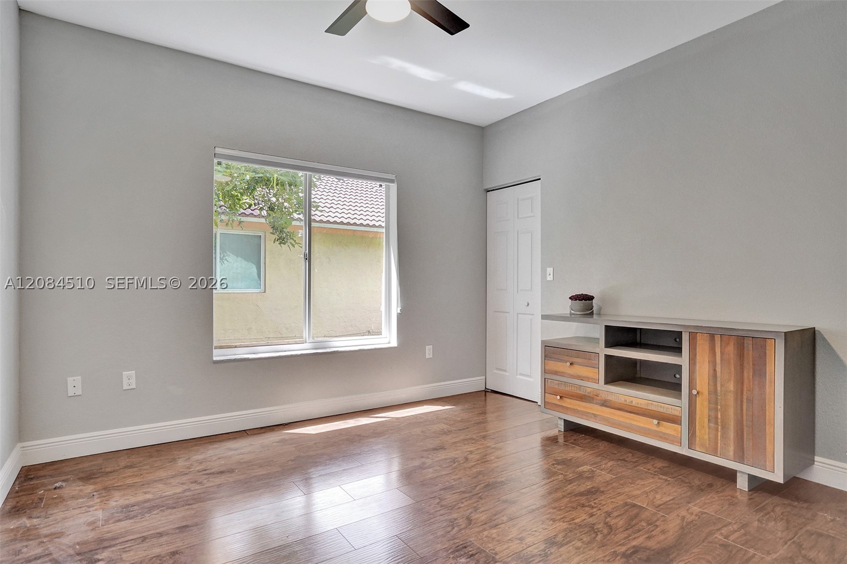 10261 SW 13th St #0, Pembroke Pines FL 33025