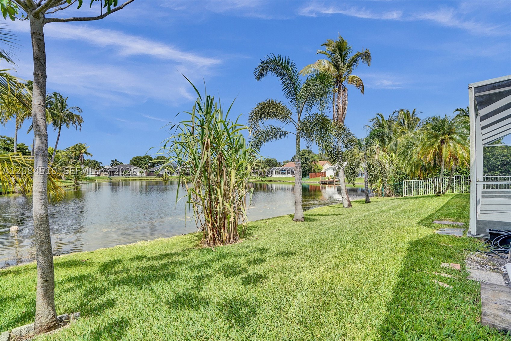 10261 SW 13th St #0, Pembroke Pines FL 33025