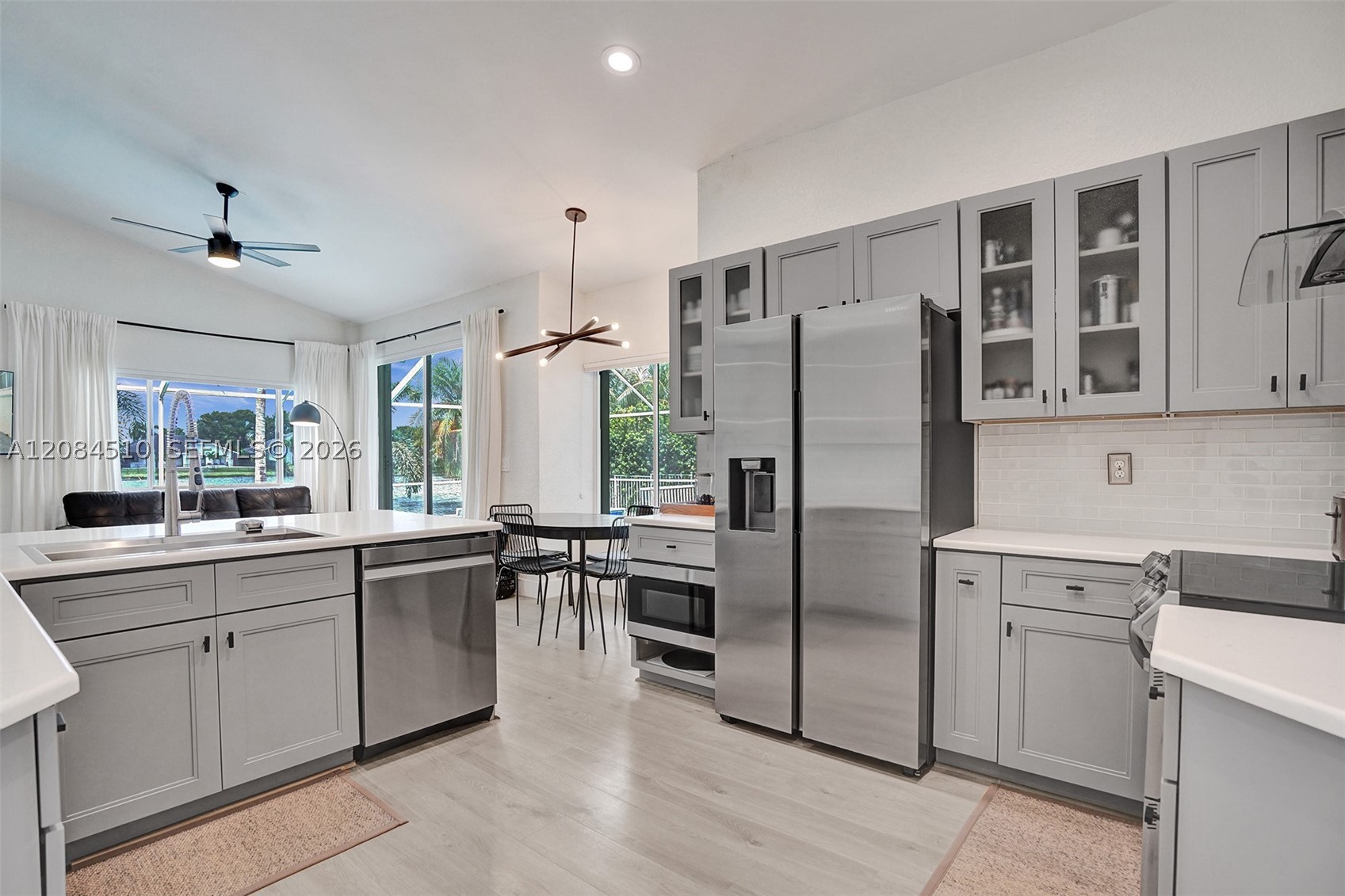 10261 SW 13th St #0, Pembroke Pines FL 33025