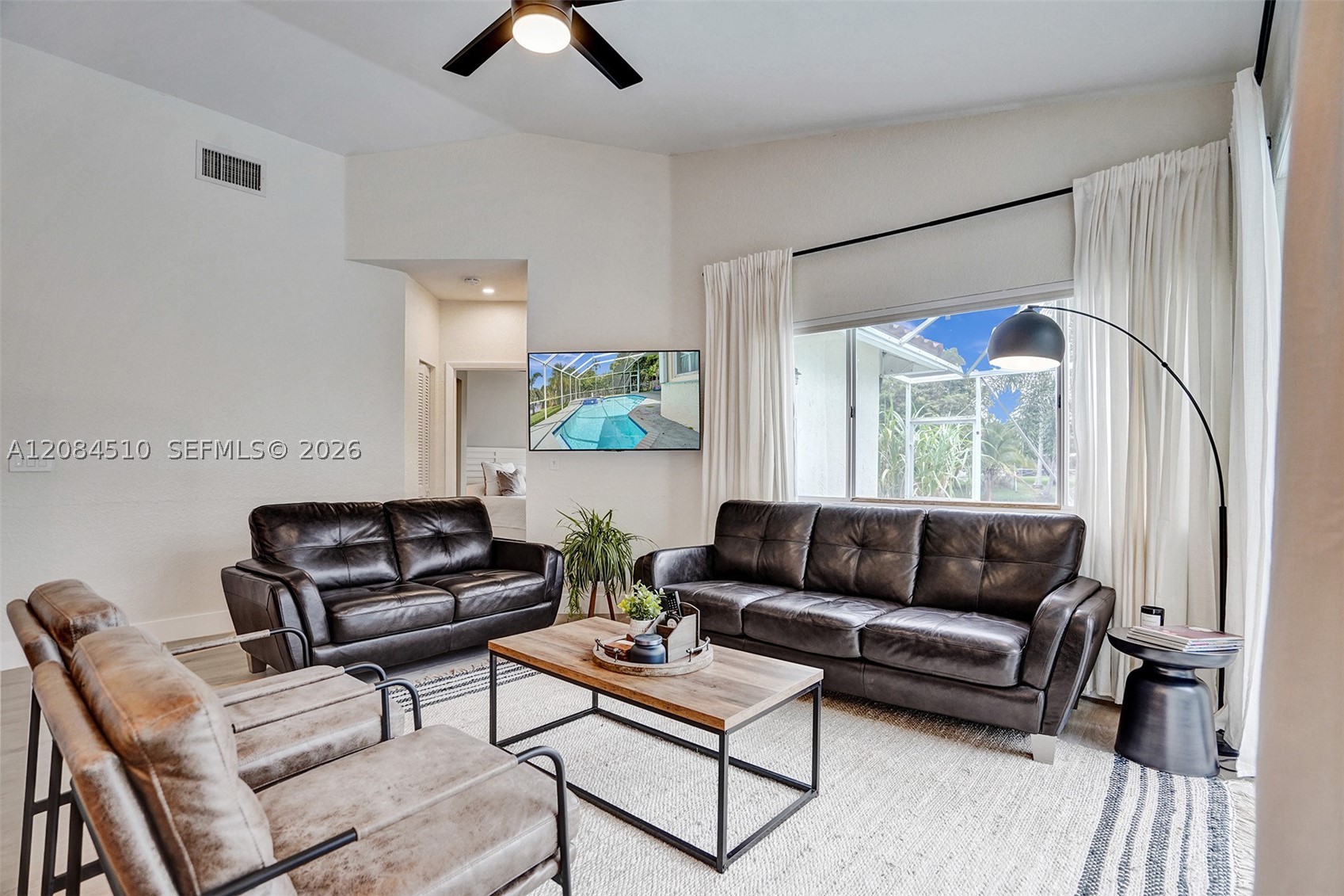 10261 SW 13th St #0, Pembroke Pines FL 33025