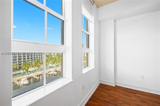 3001 NE 185th St #615, Aventura FL 33180